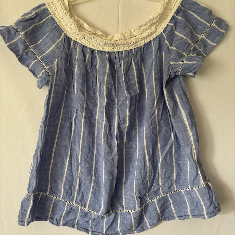 Westbound Blue and White Lace Trim Top